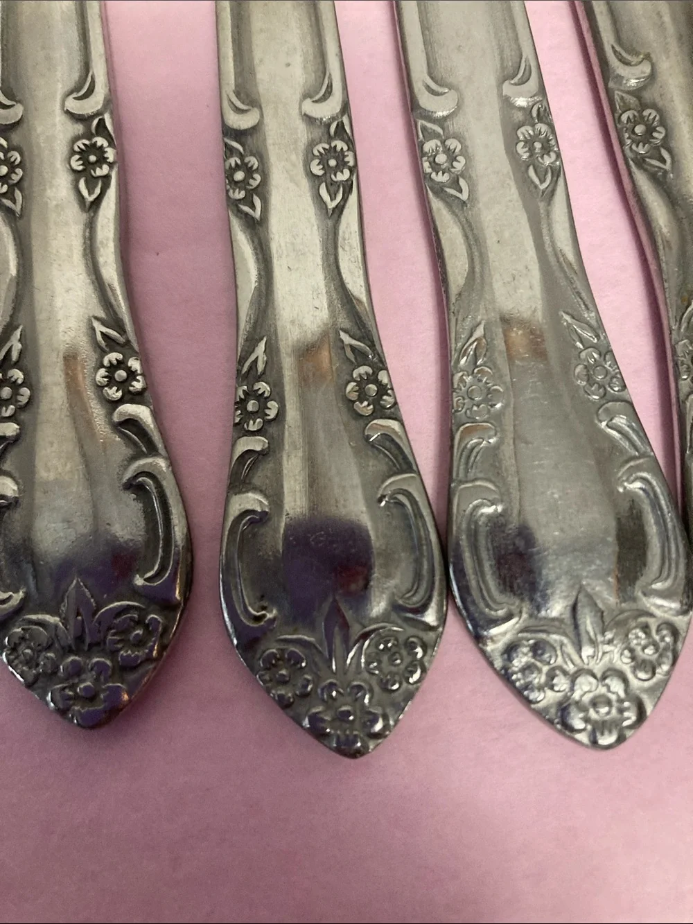 Gibson stainless flatware 44 pieces replacement